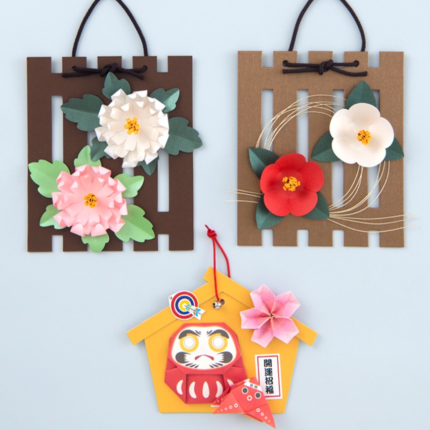 和紙の吊るし飾り 花と歳時の12か月 冬セット(大輪菊・つばき・だるま