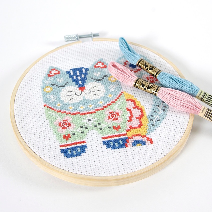 DMC刺繍布 アイーダ 14カウント 55目 38.1×45.7cm カットクロス