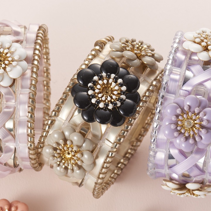 メタルパーツ エポフラワー 足付き ブラック 36×36mm