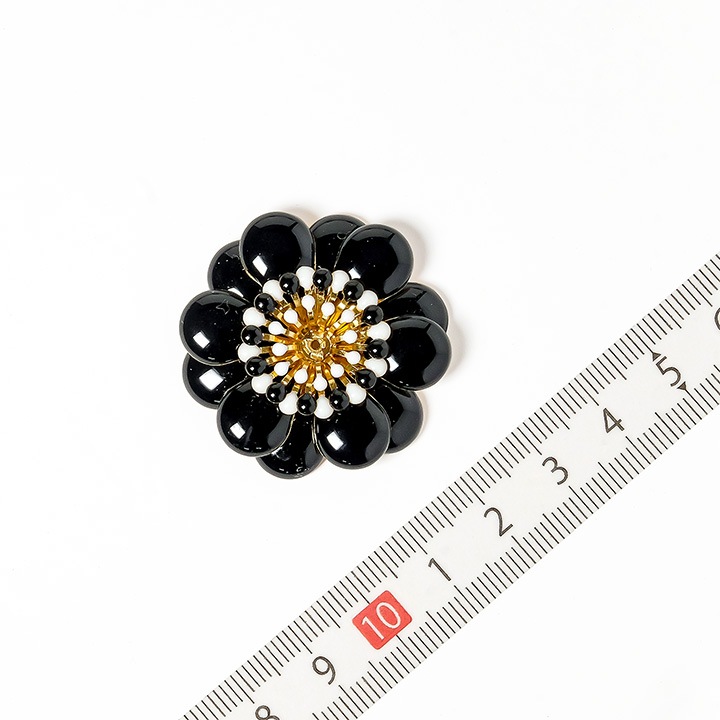 メタルパーツ エポフラワー 足付き ブラック 36×36mm