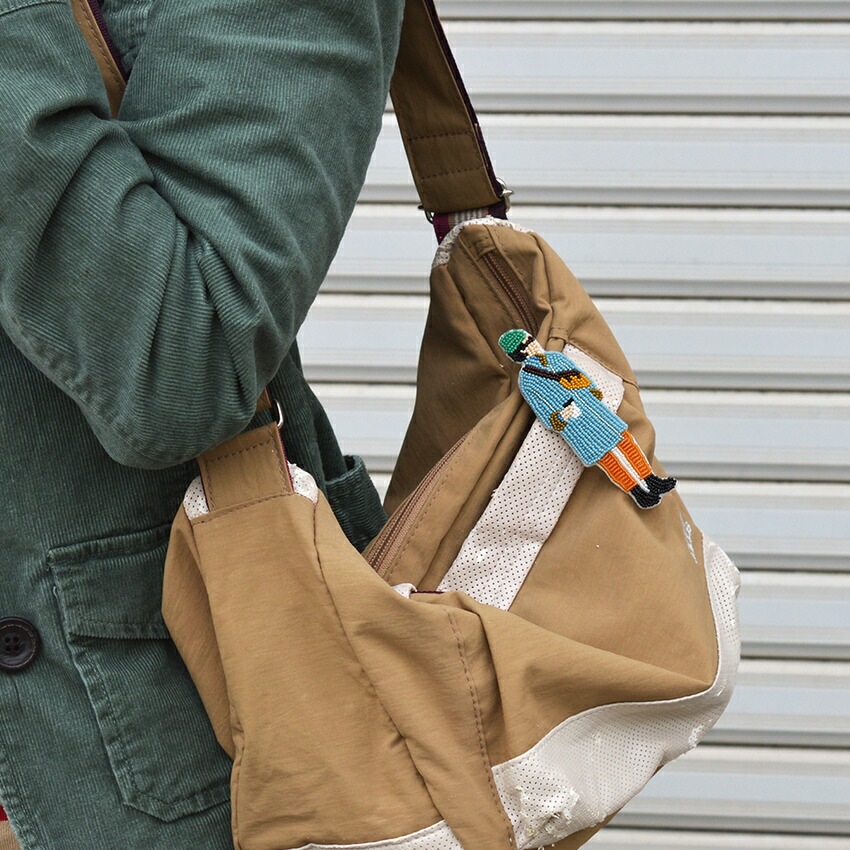 Odekake BROOCH MIYUKI ビーズ刺しゅう ブローチキット 蚤の市 HCA29