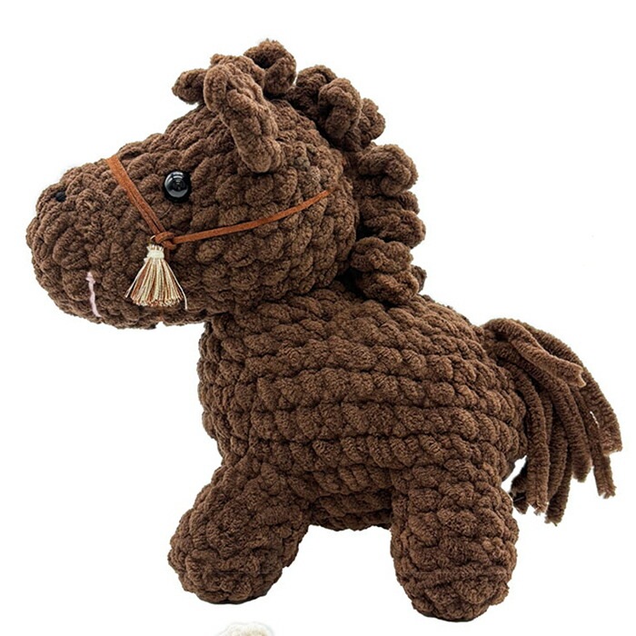 alize Velluto(ヴェルート)で編む あみぐるみうま | 12/25まで干支