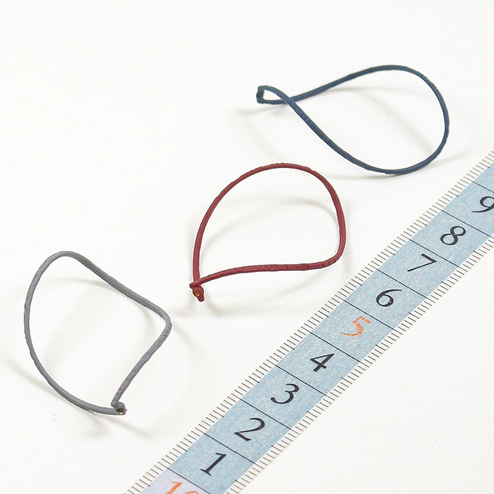 【お買い得品】 メタルカラーコートパーツ しずくひねり(柄あり) 大 37×25mm