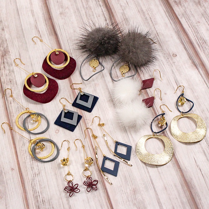 【お買い得品】 メタルカラーコートパーツ しずくひねり(柄あり) 大 37×25mm