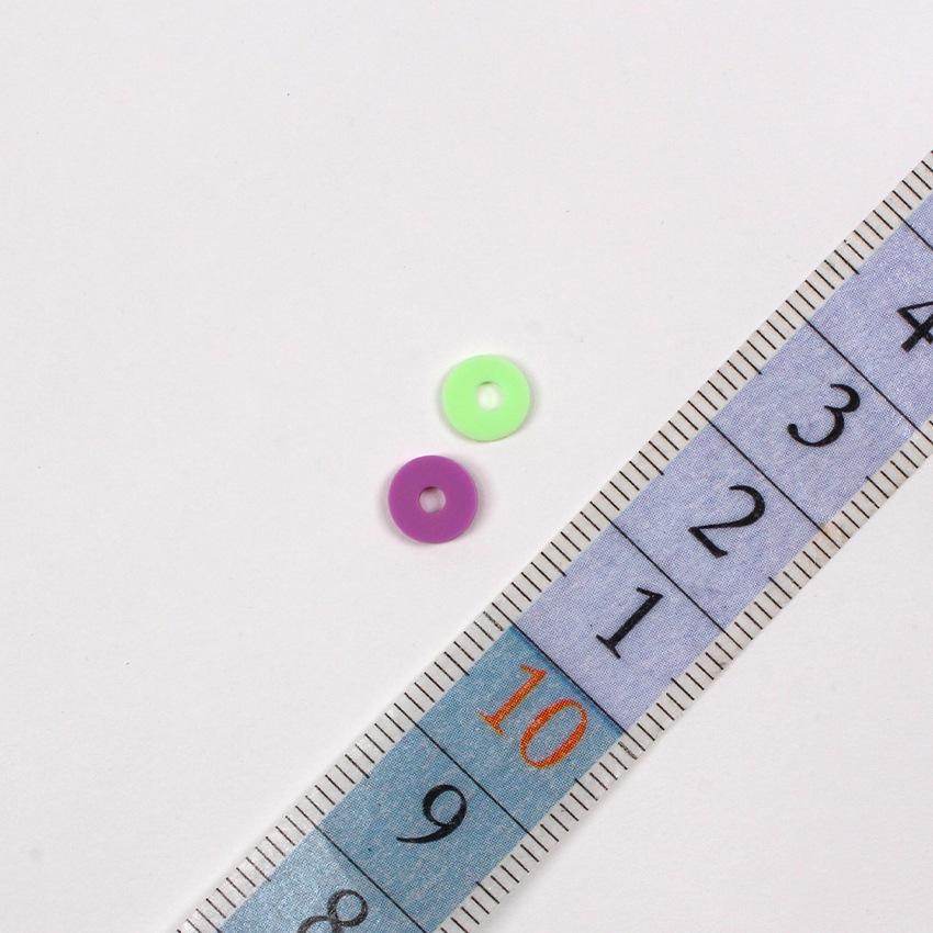 ディスクビーズ 約6mm 約20cm