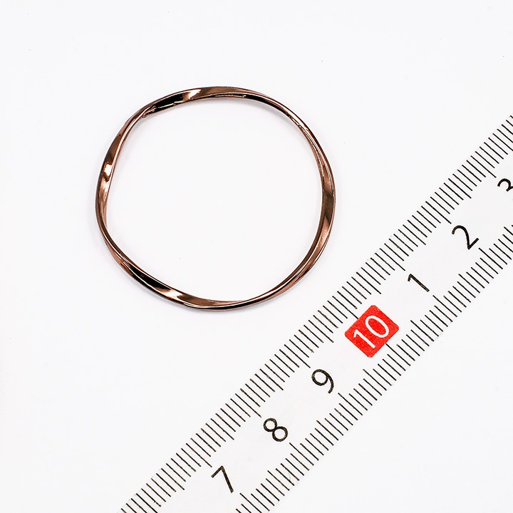 【お買い得品】チョコカラー メタル丸 フープ波線 約34mm ブラウン 1ヶ