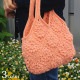 あみぐるみが編みたくなる糸で編む花モチーフのグラニーバッグ