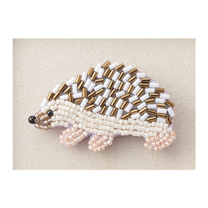 トーホー ビーズ刺繍で作るブローチキット ハリネズミ 動物と植物の