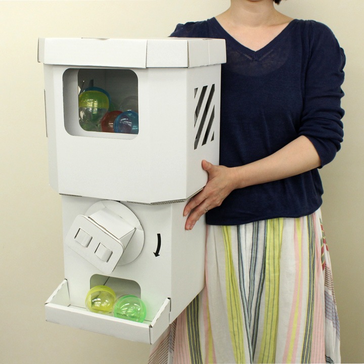 ダンボール工作キット BIG!ガチャマシン