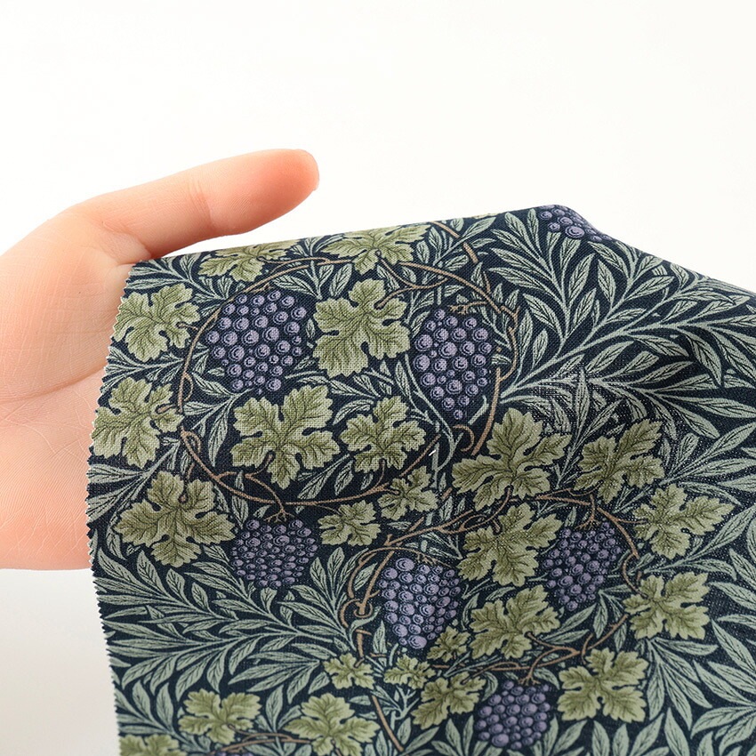 【在庫限り】V&A Fabric Collection Vine シーチング 50cm単位