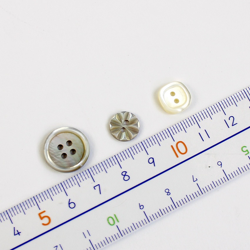 シェルボタンアソート 釦 15ケ入 | ボタン | 手芸用品の卸売りサイト