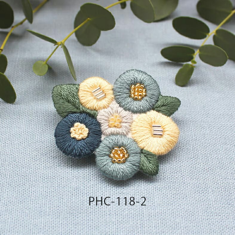 K.omono 刺しゅうキット floret garden ブローチ | フランス刺しゅう