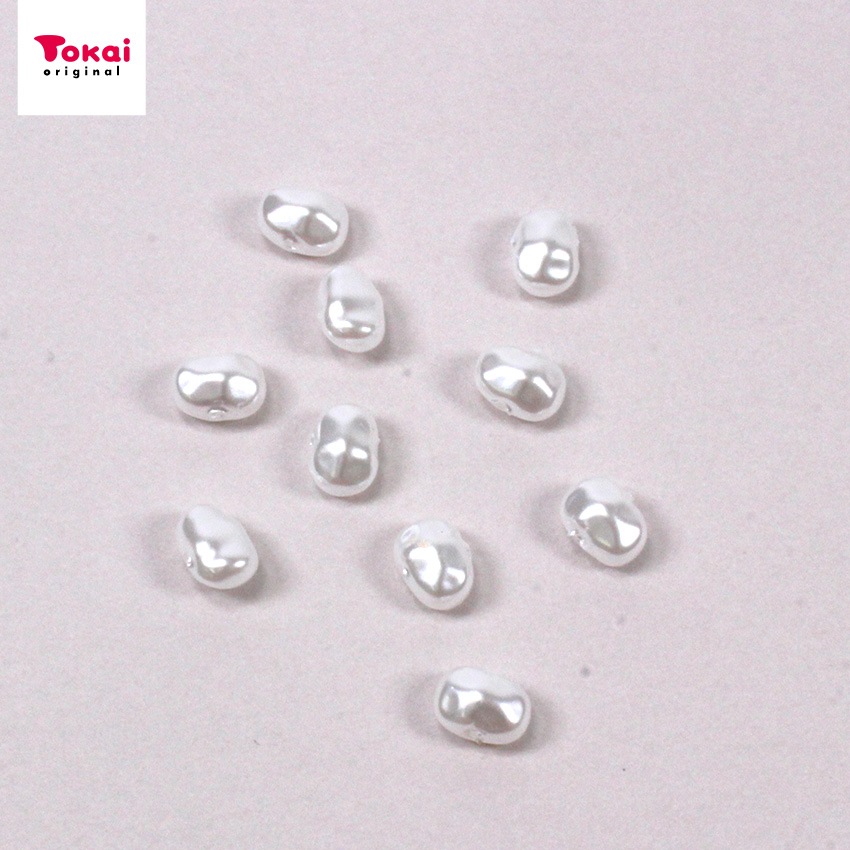 バロックパールビーズ 4×7.2mm ホワイト 10個