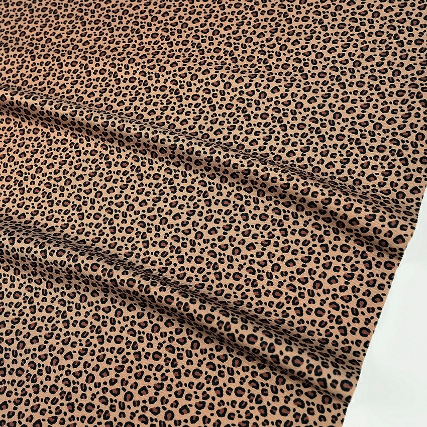 ちいさな世界のちいさな生地 スムースニット レオパード 38×38cm