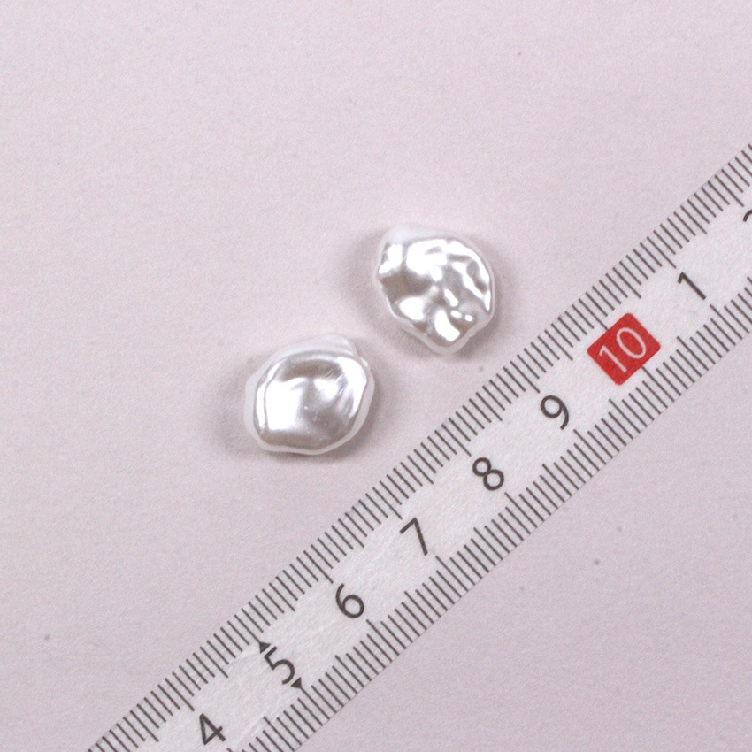 バロックパールビーズ 12×14mm ホワイト 4個入