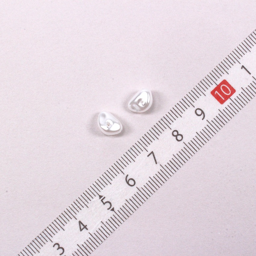 バロックパールビーズ 8×5mm ホワイト 10個入