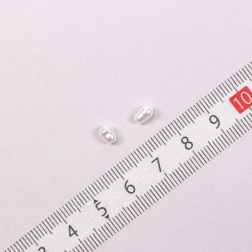 バロックパールビーズ 3.5×5.5mm・4×5mm ホワイト 10個入