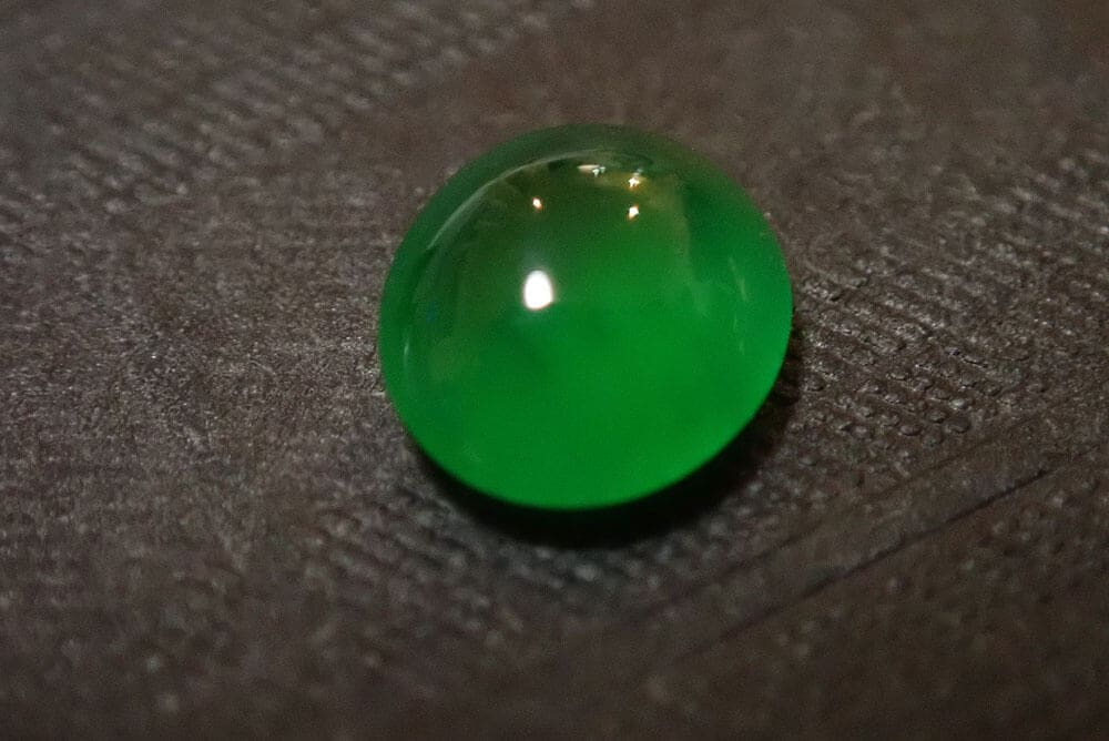 （166）ミャンマー産ヒスイ良質加工用 166）ミャンマー産ヒスイ良質加工用