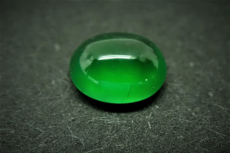 ミャンマー産、天然ヒスイ（ロウカン）＜0.72カラット＞-オンラインショップ「ときいろ」