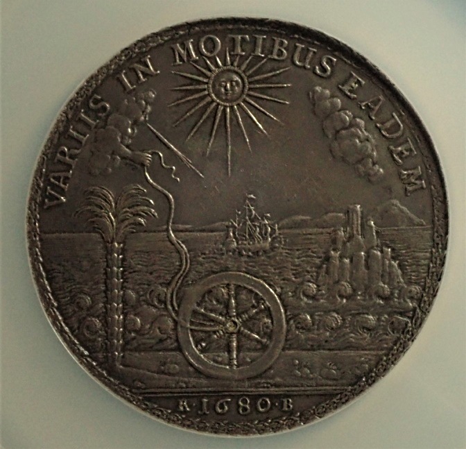 ドイツで1680年に発行された2ターレル大型銀貨 | アンティーク・コイン ドイツで1680年に発行された2ターレル大型銀貨 | アンティーク・コイン