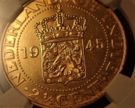 ���������쥤��ɤ�1945ǯ��ȯ�Ԥ��줿2.5����ȡ����Ǥ���