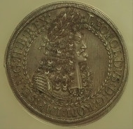 �������ȥꥢ��1686ǯ��ȯ�Ԥ��줿�쥪�ݥ��1����2������롢KM-1338�ϥ���