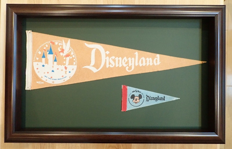 ディズニーのヴィンテージ・ペナント2、1955年もの（額装済み