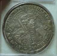 �ɥ��ġ���������1630ǯȯ�ԡ�1�������ֿ��Ĥι���100ǯ��ǰ�׽�ǹ����