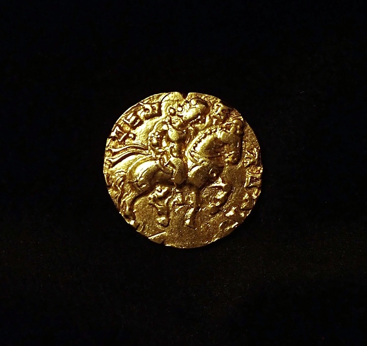 4½マシャ・ディナール金貨 古代インド カラチュリス朝 No.2110 1014年ガズナ朝 ディナール金貨