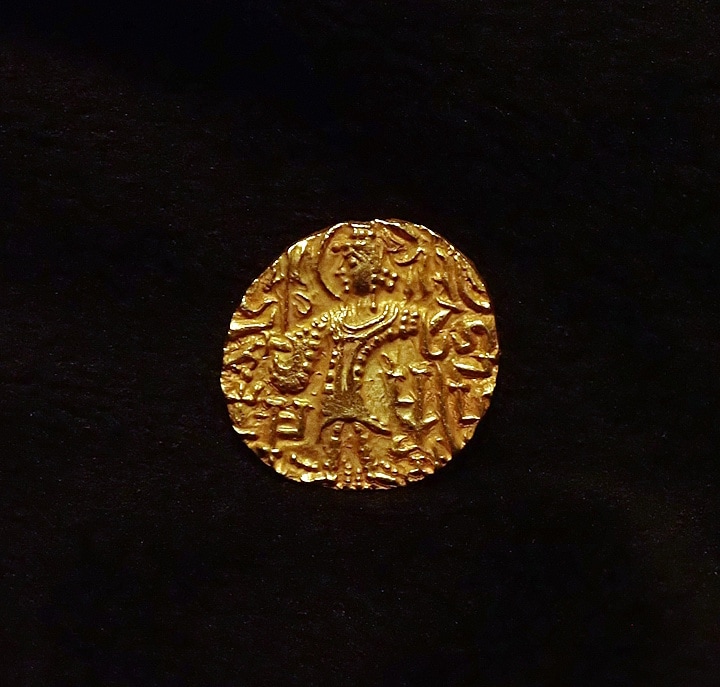 1014年ガズナ朝 ディナール金貨 古代インド、クシャン朝ガダハラ王のディナール金貨 | アンティーク