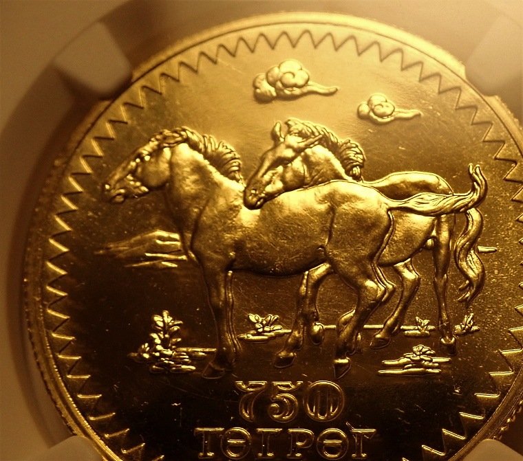 ��󥴥��1976ǯ��ȯ�Ԥ��줿750�ȥ��������(�̾��)��KM-38