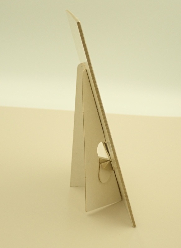 ����ǥ����ˡ����ɡֳ��൭ǰ������פ�ޤ�3�����å�