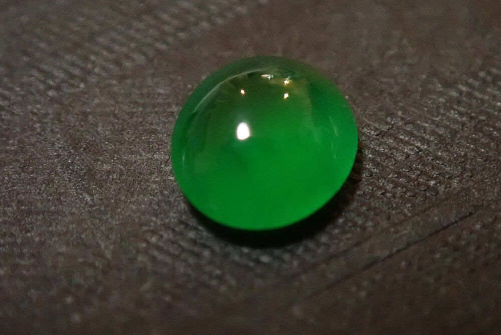 （166）ミャンマー産ヒスイ良質加工用 166）ミャンマー産ヒスイ良質加工用