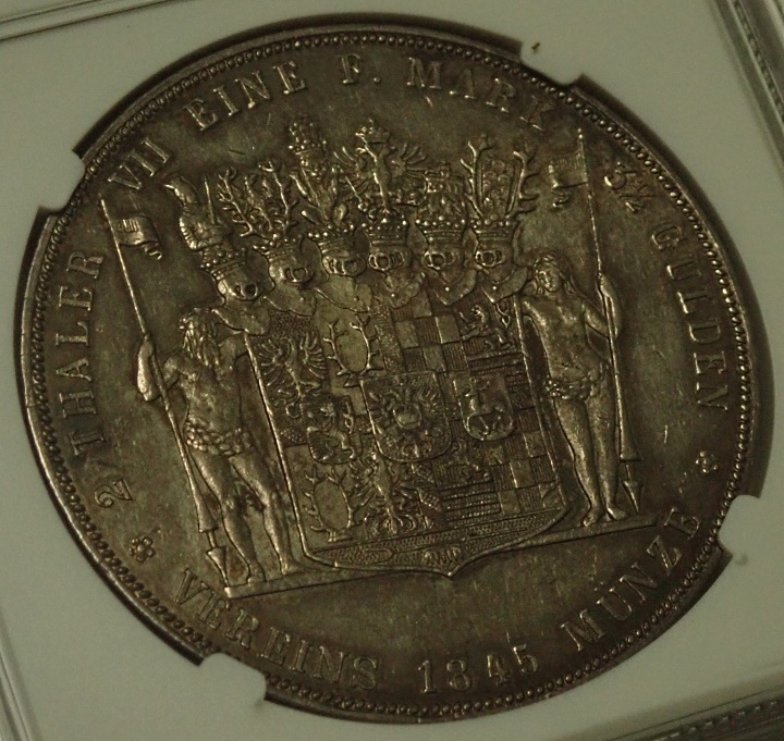 �ɥ���1845ǯ2������롢���������ĥ֥륰����ɥ�ե����åȡ��ǹ����