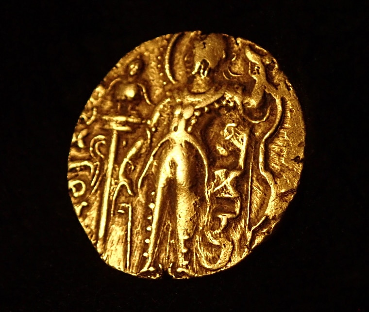 ���奤��ɡ����ץ�ī����ɥ饰�ץ���AD335-380ǯ�ˤΥǥ��ʡ����ߡ�FR-70��R