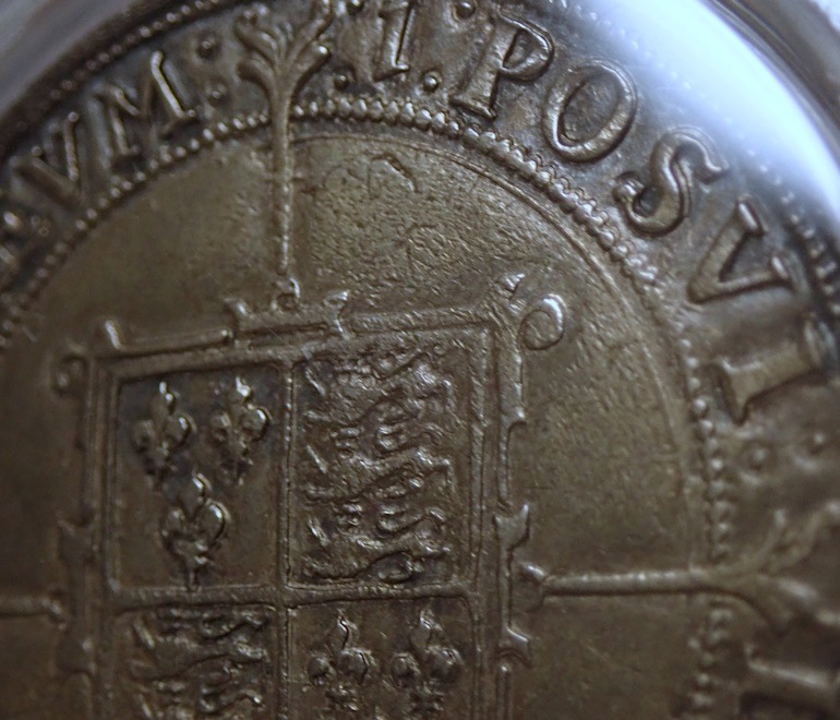 �����ꥹ�����ꥶ�٥������Υ��饦���ǹ����AU53