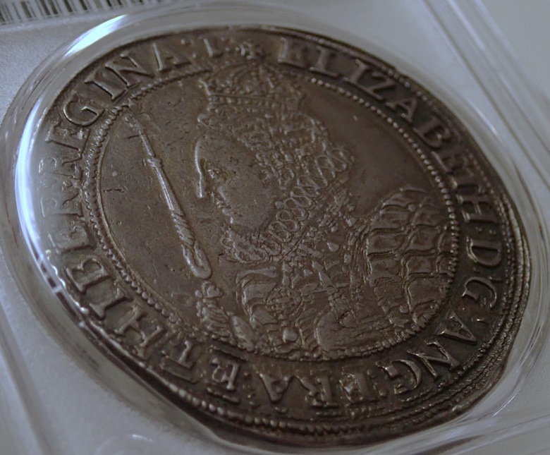 �����ꥹ�����ꥶ�٥������Υ��饦���ǹ����AU53