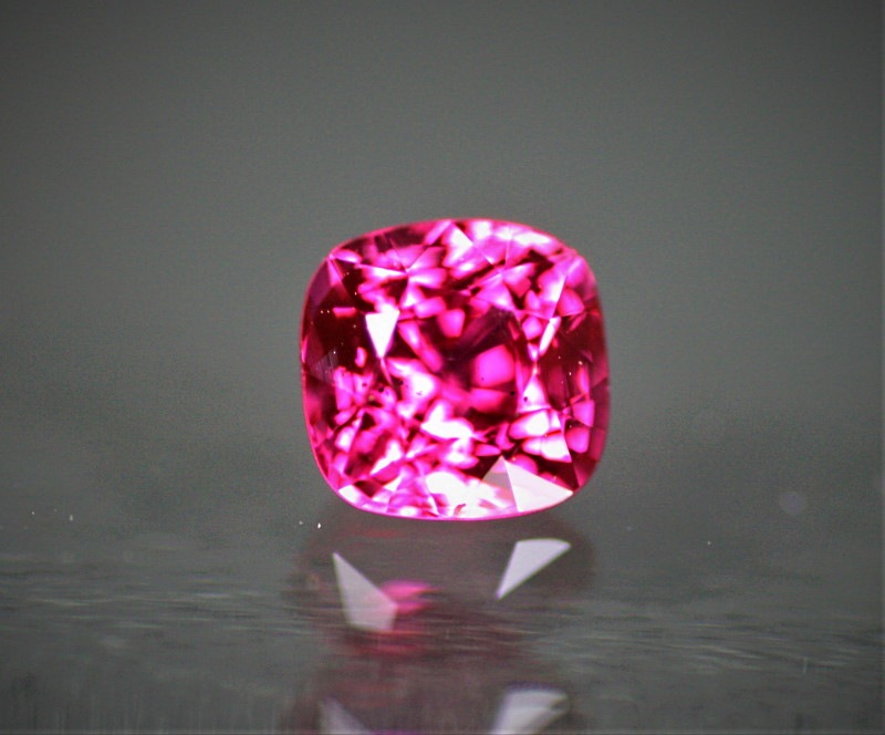 �ߥ��ޡ�����̵�����Υۥåȥԥ󥯥��ԥͥ��0.56����åȡ�