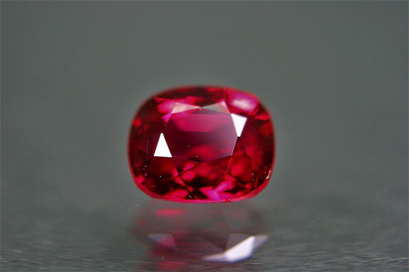 �ߥ��ޡ�����̵������åɥ��ԥͥ�1.15Ct�ǹ⿧��GIA���̽��դ���