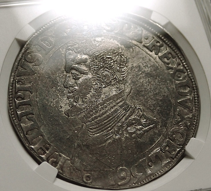 ���ڥ����Υ͡��ǥ���ȡ��ե���ڣ������緿���1561ǯ�ҡ�ñ�Ⱥǹ����