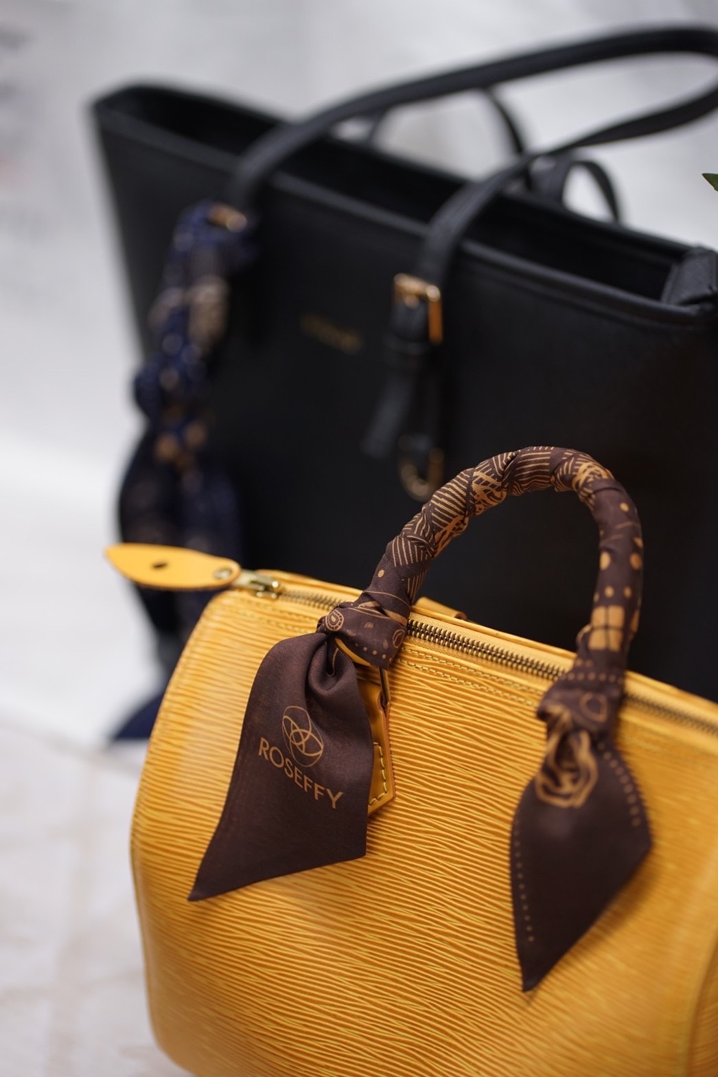 クインテットローズスカーフ