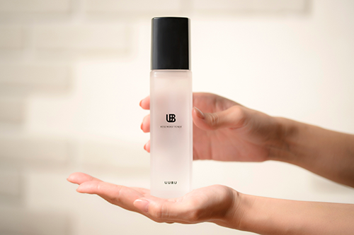 ウーブローズモイストトナー