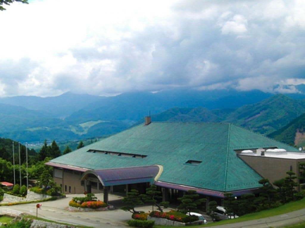 Sale������������ȥ꡼������ʻ������ˡ�ʿ����ͭ�����¡�2��1��~4��30�� 1��4̾��ʬ �������3,500��