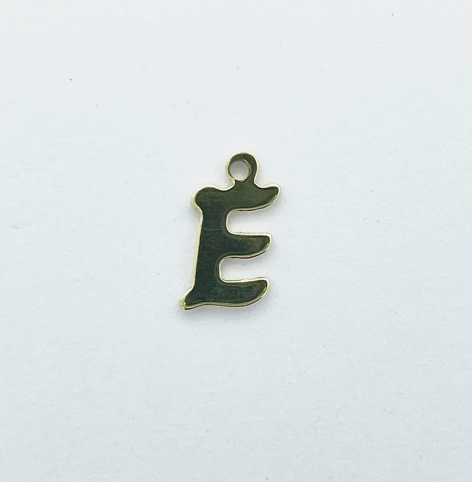T20-644B 【ｱﾒﾘｶ製】イニシャル E 片カン 入数：10個 素材：真鍮 