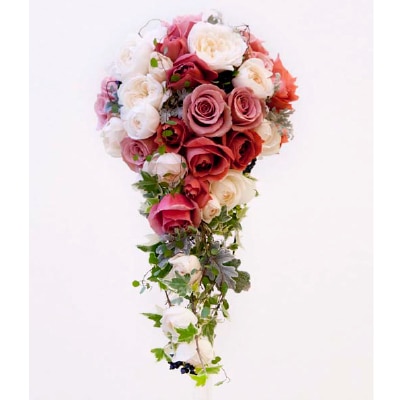 生花 ウェディングブーケ ダルカラーのキャスケードブーケ（※ブートニア付き）ウェディングフォト レストランウェディング