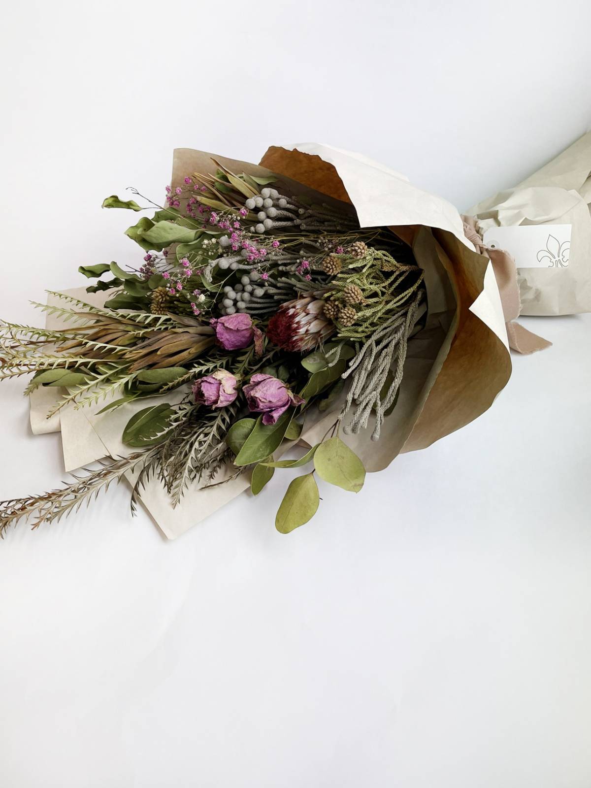 ドライフラワーの花束 ギフト お祝い 玄関に お部屋に 新居 引っ越し 飾り インテリア 贈答 プレゼント 長持ち 種類で選ぶ ドライフラワー 花とワインギフト銀座東京フラワー