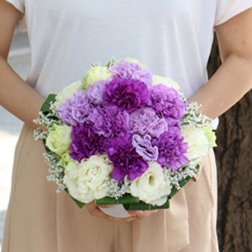 アレンジメント Loulou ピンク 白 紫 ギフト 誕生日 バラ フラワー 別途送料 生花 結婚祝い 結婚記念日 プレゼント クール便選択可能