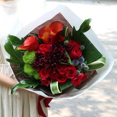 花束 Loulou ルル ブーケタイプ ピンク 赤 ユリ ギフト 誕生日 バラ フラワー 花 送料無料 結婚祝い 結婚記念日 プレゼント クール便選択可能