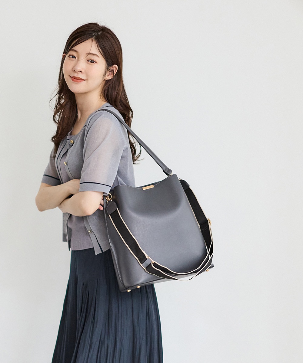 軽量2wayハンドルスクエアA4バッグ - 12Twelve Agenda(トゥエルブ