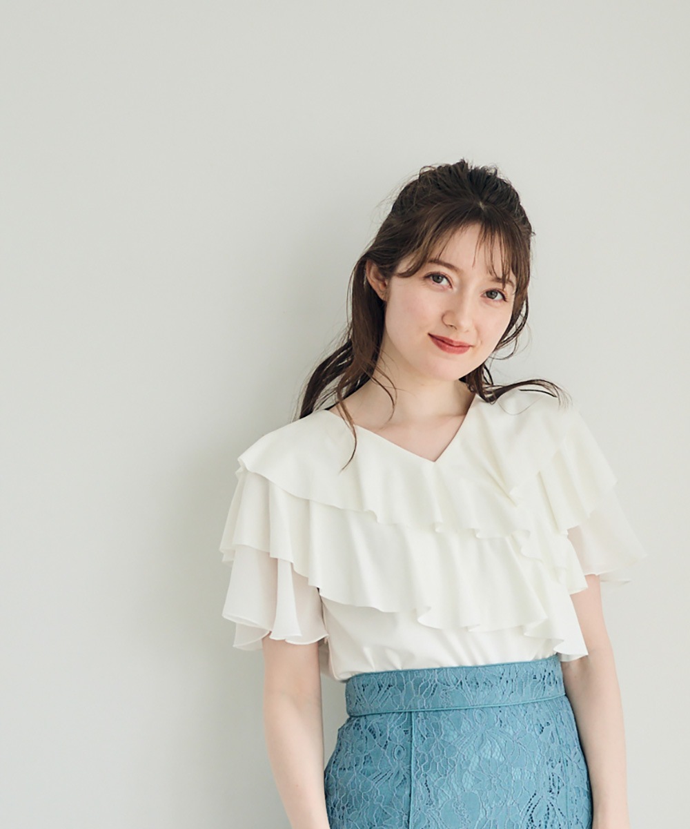 SALE】Vネッククロスフリルカットソープルオーバー - 12Twelve